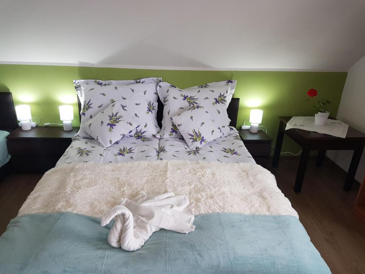 E&S_ Apartament 밀리치 외부 사진